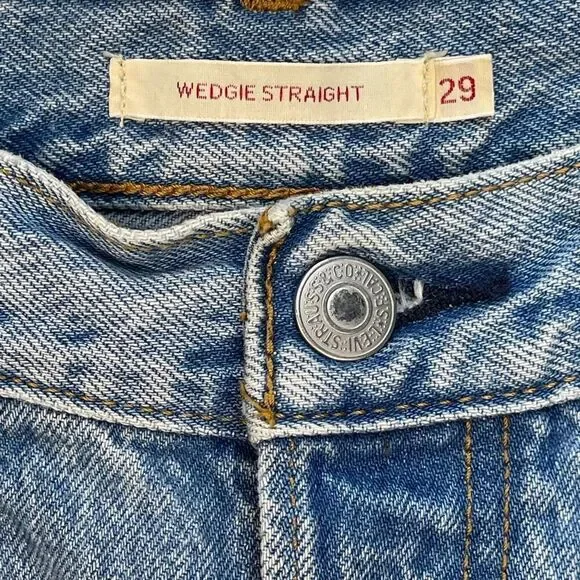 Levi’s Blue Distressed High Rise Crop Wedgie Straight Denim Jeans Size 29 - Picture 3 of 9